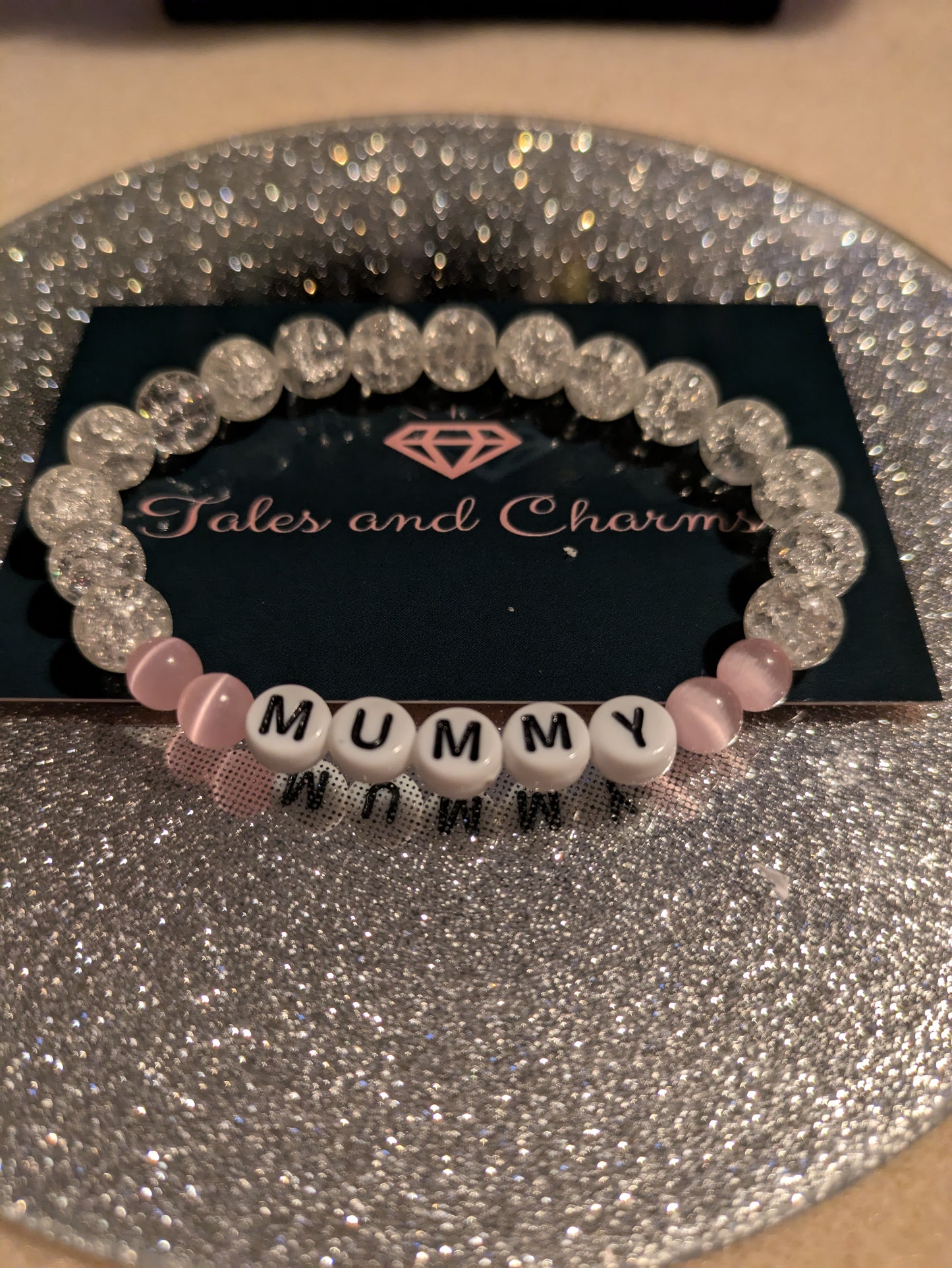 "Mummy" Bracelet ~ with pink Cats Eye beads and Clear Cracked Glass. 16cm